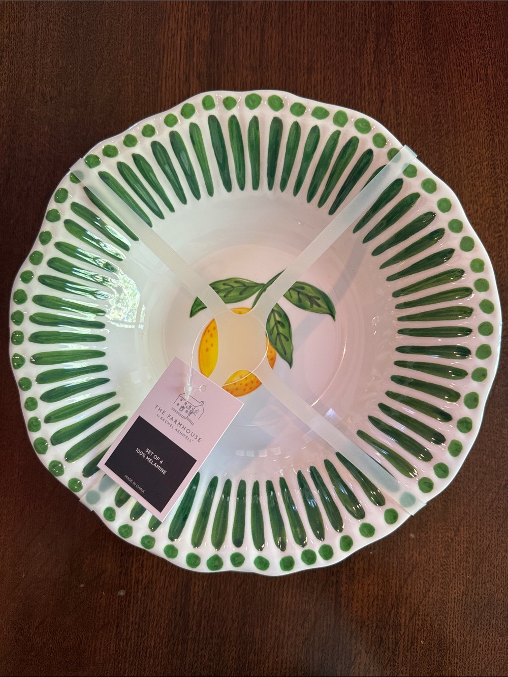 NWT Large Bowls, Set-of-4 100% Melamine, Sturdy, Soup/Salad/Pasta, 9.5”